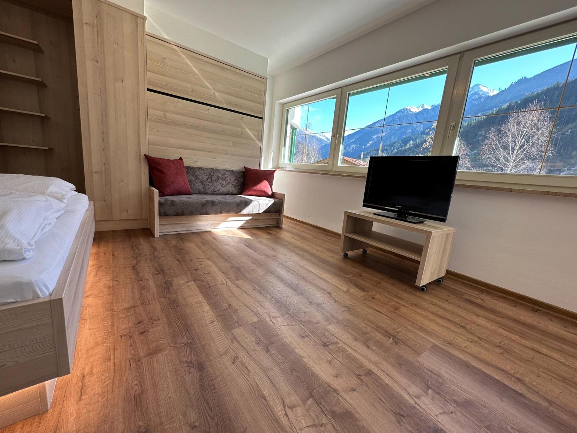 Appartementhaus Zillertal By Piaunddirk フィンケンベルク エクステリア 写真