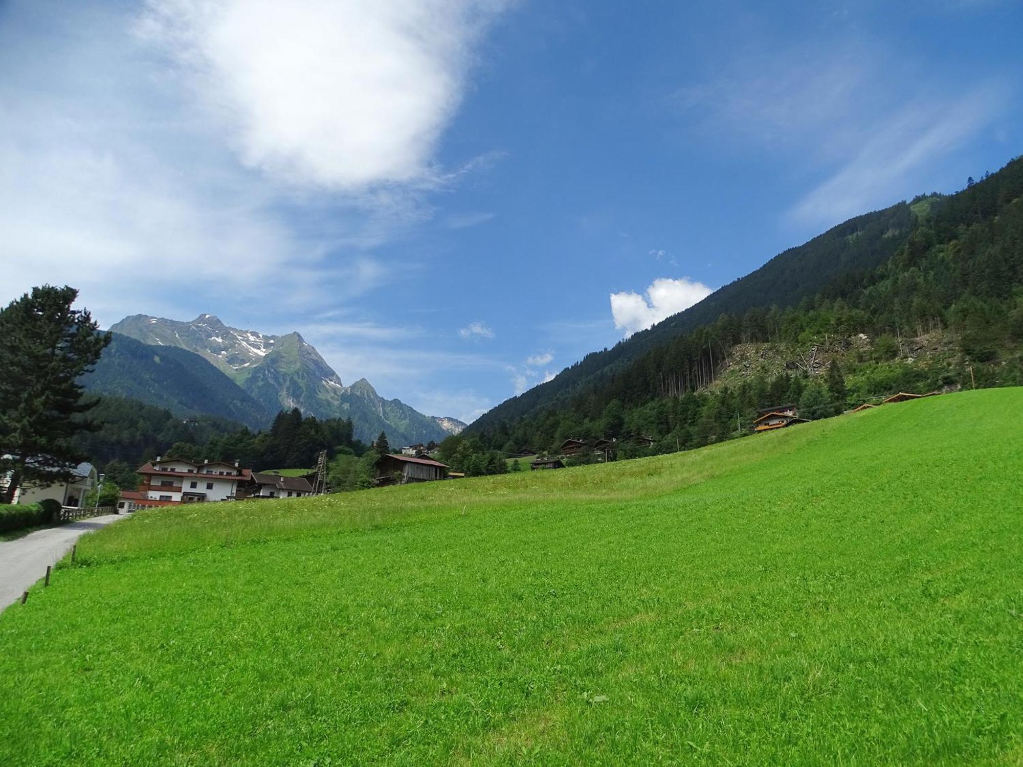 Appartementhaus Zillertal By Piaunddirk フィンケンベルク エクステリア 写真